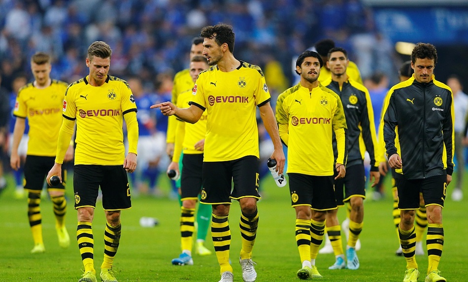 德国杯今晨再迎强敌，瓦伦西亚迎来里程碑，主帅态度：更衣室稳定，临场指挥获称赞的简单介绍